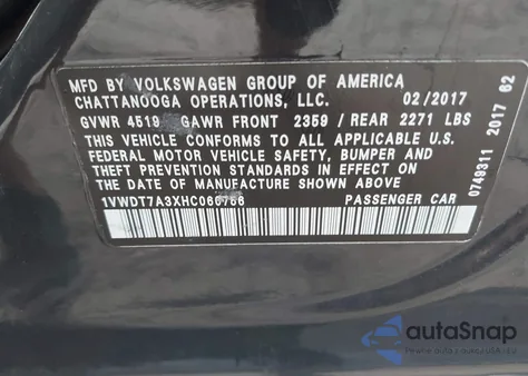 2017 Volkswagen Passat 1.8T R-Line z USA, uszkodzony, nr VIN 1VWDT7A3XHC060756